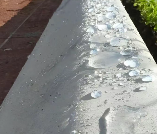 青龙硅烷浸渍涂料在混凝土保护中的应用